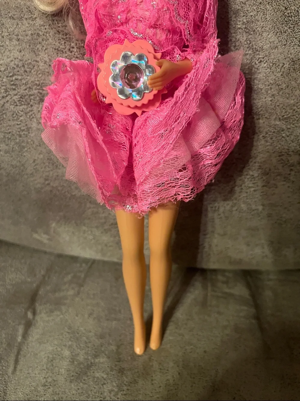 Vintage 1990 Mattel Lights and Lace Barbie Doll #9725